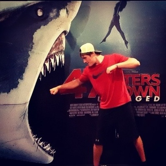 Meet your Posher, Joshua - Picture 1 of 1